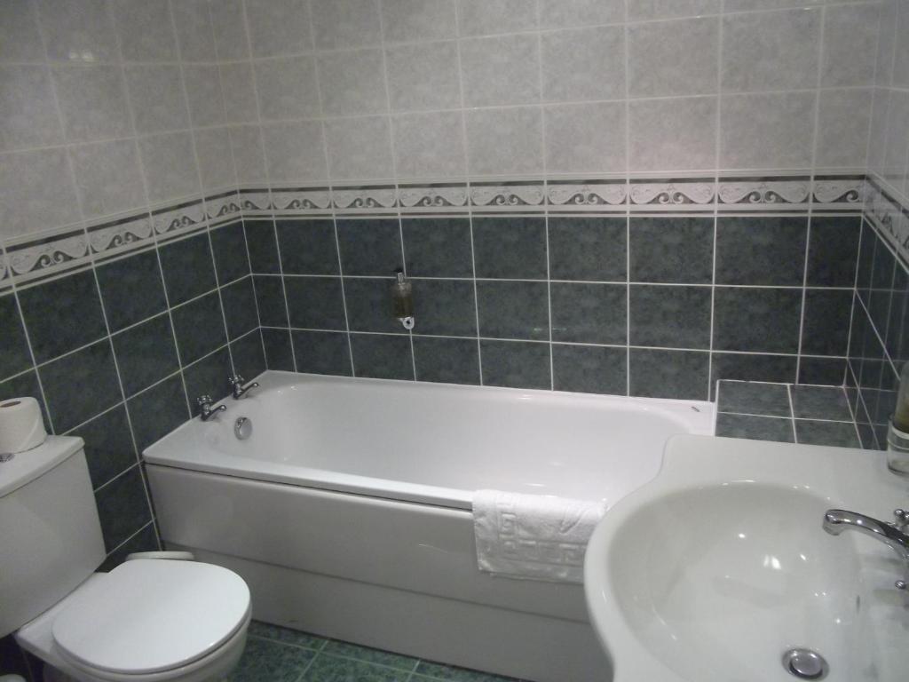 The Windsor Hotel Уитли-Бей Номер фото