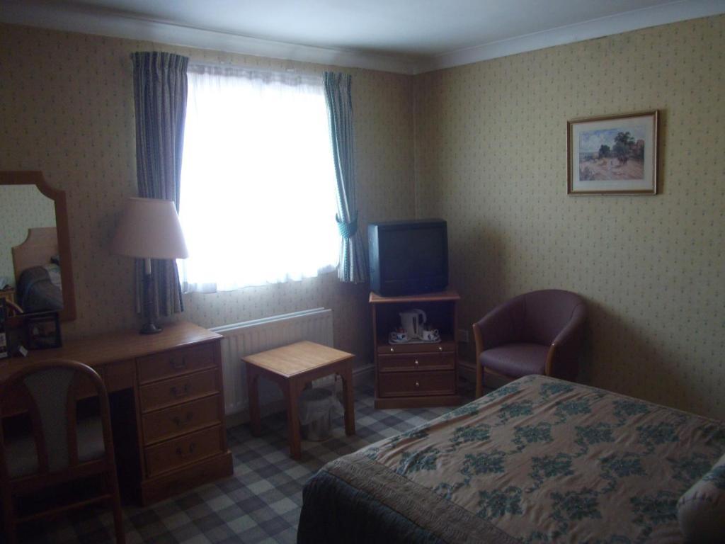 The Windsor Hotel Уитли-Бей Номер фото
